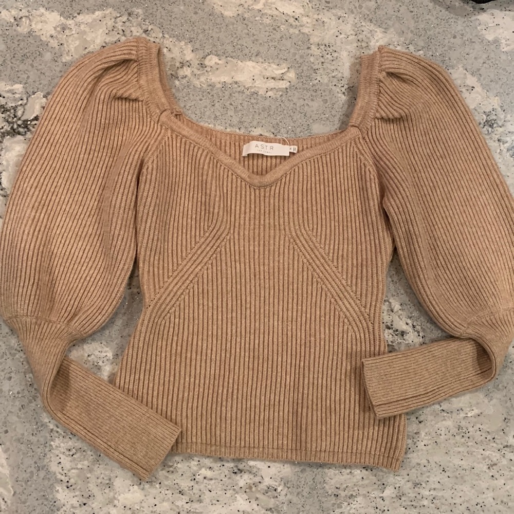ASTR the label sweater top